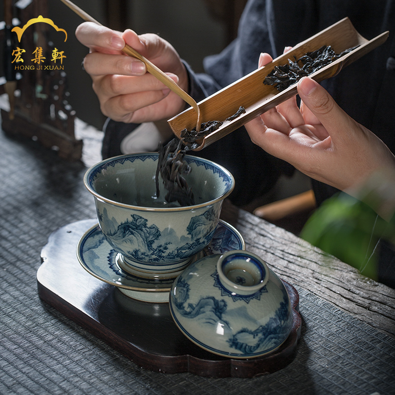 Maintain tureen jingdezhen ceramic only three tureen large blue and white triangle flowers pattern circle hand - made scenery kung fu tea tea bowl