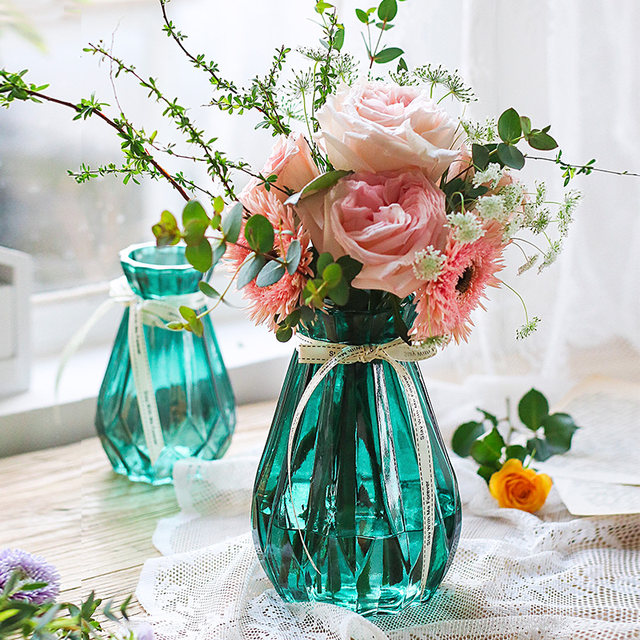 Glass vase transparent hydroponic green dill European home living room decoration garden small fresh dry vase flower arrangement gardening Glass vase transparent hydroponic green dill European home living room decoration garden small fresh dry vase flower arrangement gardening