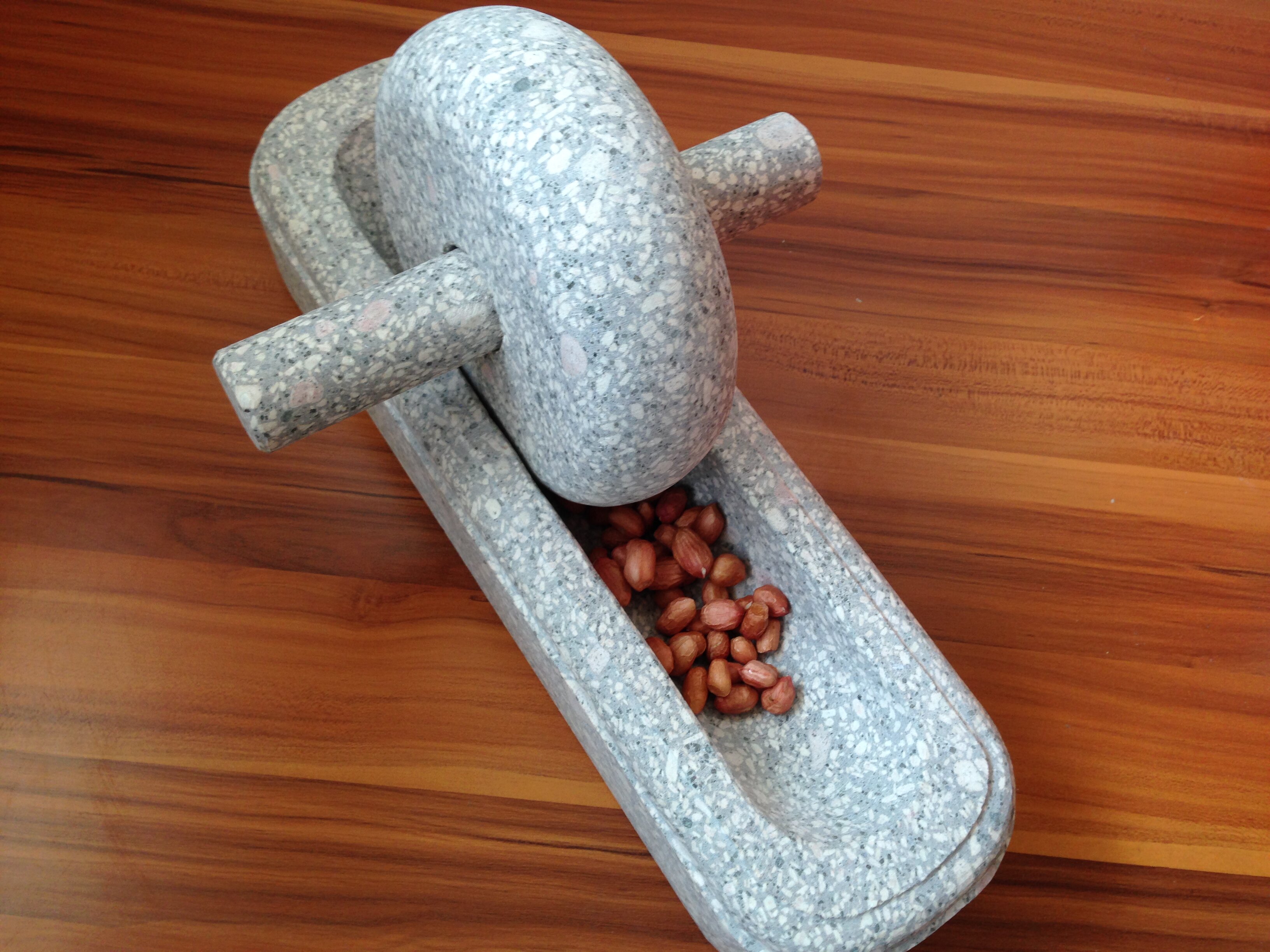 麦饭石碾子家用手推石槽老式非铁碾子石臼药碾研磨船中药捣碾压器