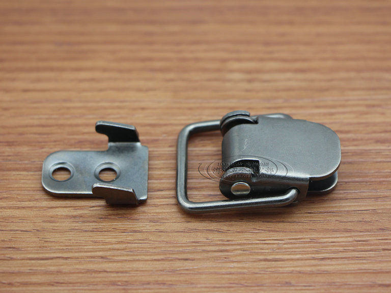 厂家直销箱搭箱扣锁扣箱包搭扣铁箱搭扣木箱箱扣质量好