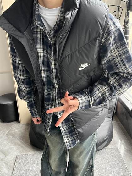 남자와 여자를위한 나이키 스탠드 칼라 다운 조끼 겨울 커플 민소매 바람 방향 및 따뜻한 재킷 조끼 dv1136 남자와 여자를위한 나이키 스탠드 칼라 다운 조끼 겨울 커플 민소매 바람 방향 및 따뜻한 재킷 조끼 dv1136