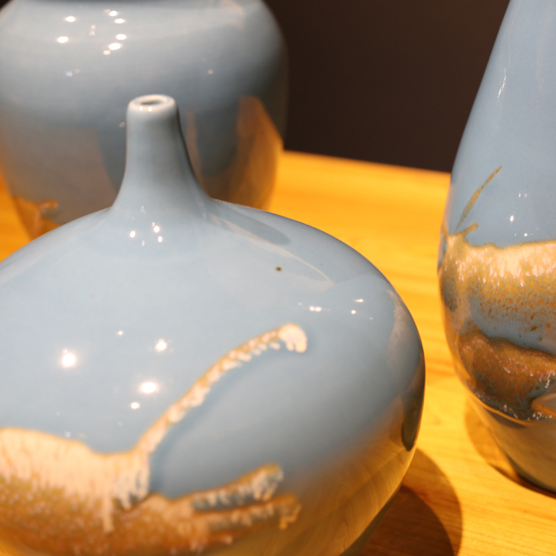 Jingdezhen ceramic vase creative garden hotel home club soft furnishing articles the new Chinese style flower flower