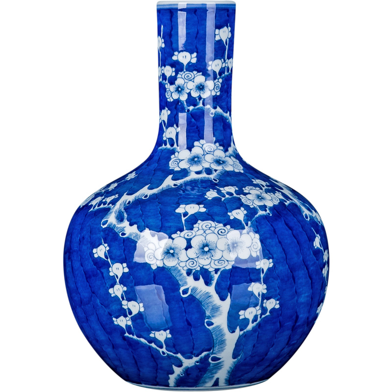 Jingdezhen ceramic vase furnishing articles sitting room hand - made tree furnishing articles household act the role ofing is tasted Chinese blue and white porcelain is arranging flowers