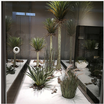 Simulation plant potted bar green plant shopping mall shoproom window display arrangement tropical meat sword linen decoration
