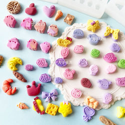 Mini fish silicone mold ghost mooncake star love chocolate baking tool fire paint particle candle mold