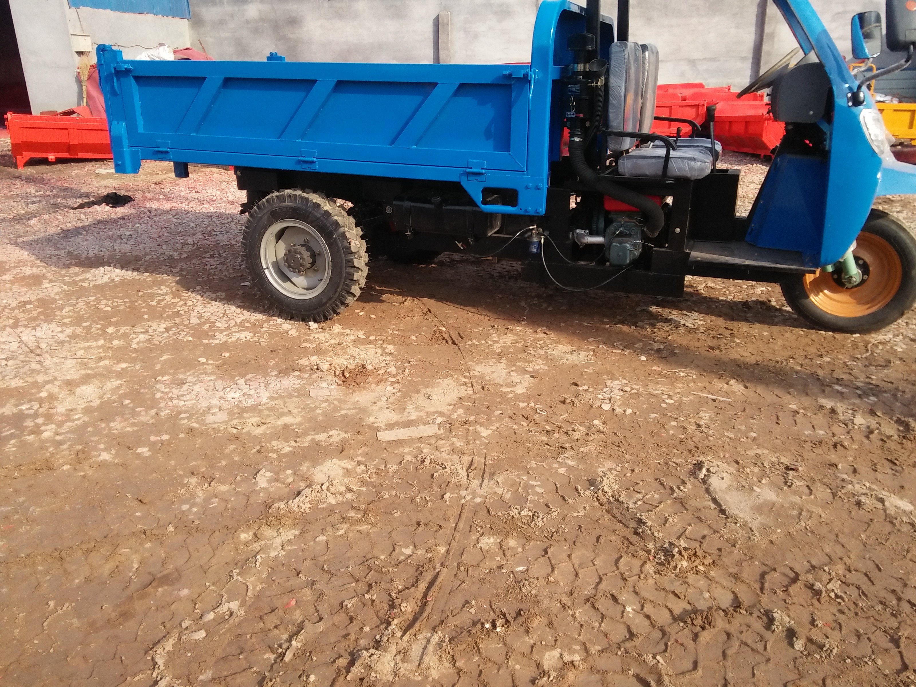 山东厂家直销2019新款传动轴农用柴油三轮车 动力强大 超大载王