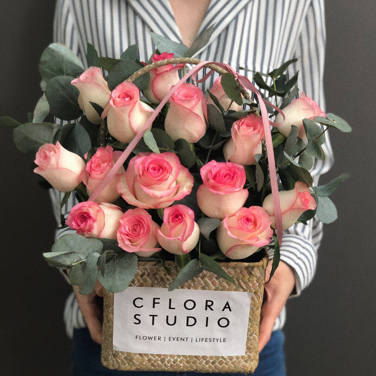 520ins玫瑰花束上海花店同城送女友表白鲜花速递生日杭州苏州无锡