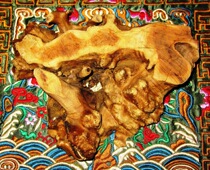 Mari Orangutan root carved wood tray
