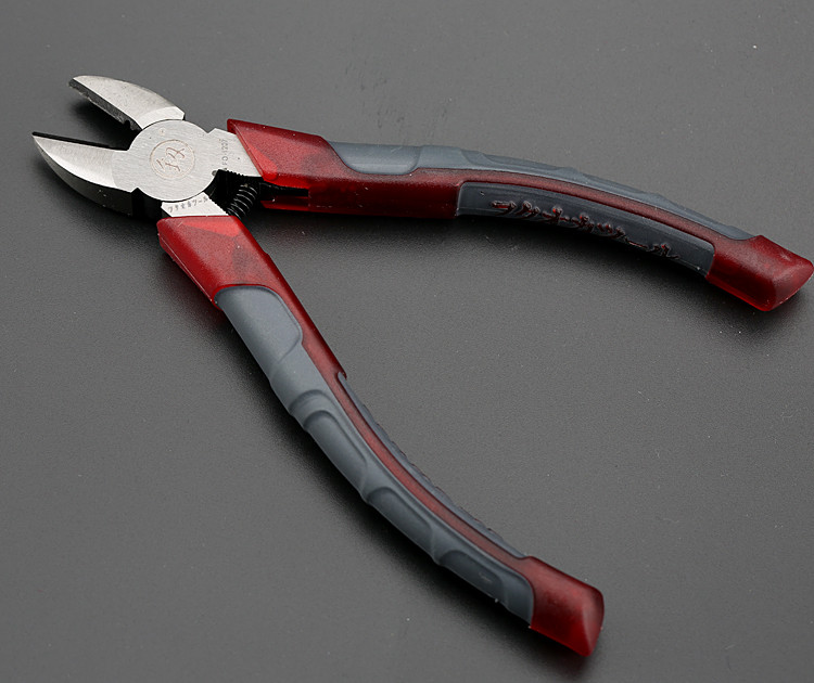 日本福冈多功能钳子钢丝钳 工业级8寸尖嘴钳 斜口钳 老虎钳包邮_不