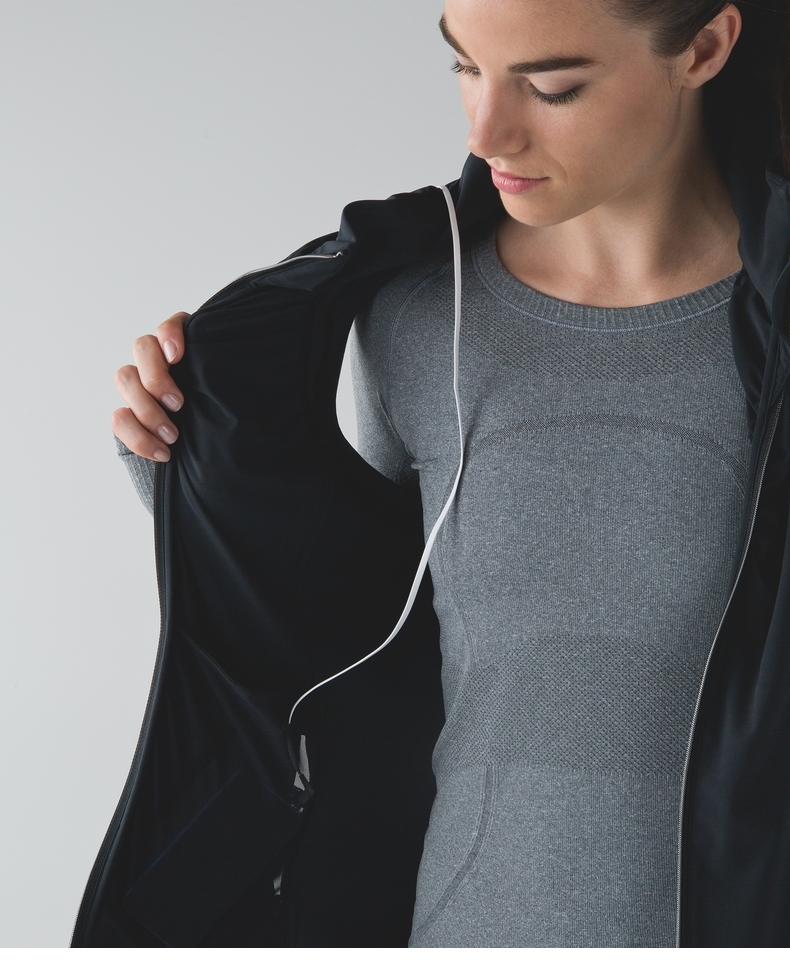 Жилет Lululemon Go The Distance LW4H66S Жилет Lululemon Go The Distance LW4H66S