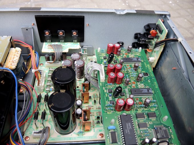 马兰士cd10发烧cd机,cdm4 pro  tda1547*2双解码(dac7)