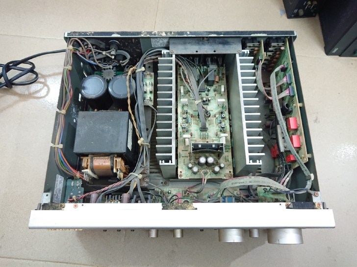 马兰士pm80发烧甲类功放金色声音甜美