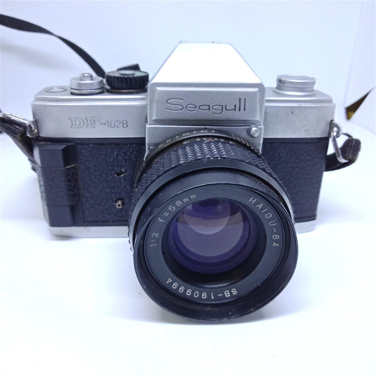 海鸥df102b胶片相机交卷单反收藏相机带镜头12大光圈150元