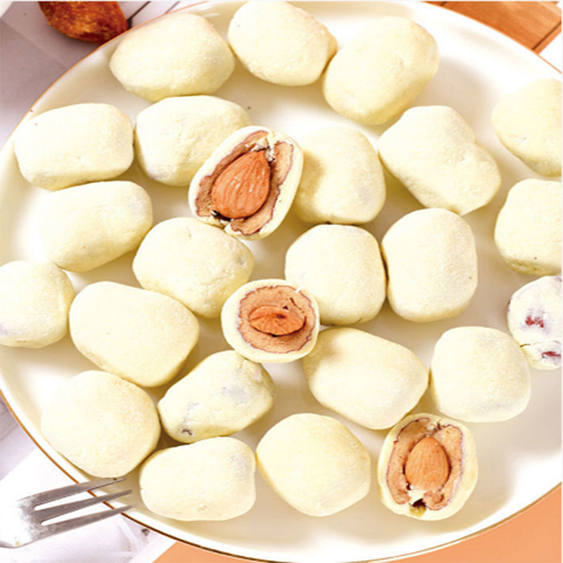 有声音的零食奶枣巴旦木