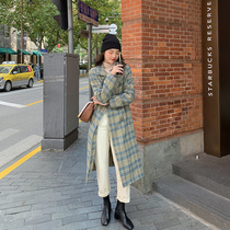 (Hu Chuliang Venice College) plaid woolen coat female medium length thick Japanese hairy coat