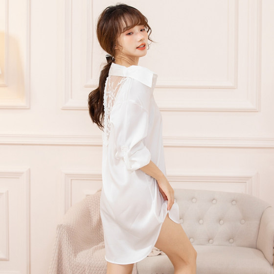 Long-sleeved chiffon shirt for women in spring and summer slightly transparent sexy backless shirt design niche and unique back hollow top
Long-sleeved chiffon shirt for women in spring and summer slightly transparent sexy backless shirt design niche and unique back hollow top