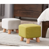 The small stools used solid wood round stools for a few short stools to creatively wear shoe stools and art sofa stools to change shoe stools