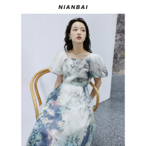 NIANBAI chant white 2021S S 8 mmigenuine silk Eugen yarn printed one-piece dress with heavy weights NQ5443