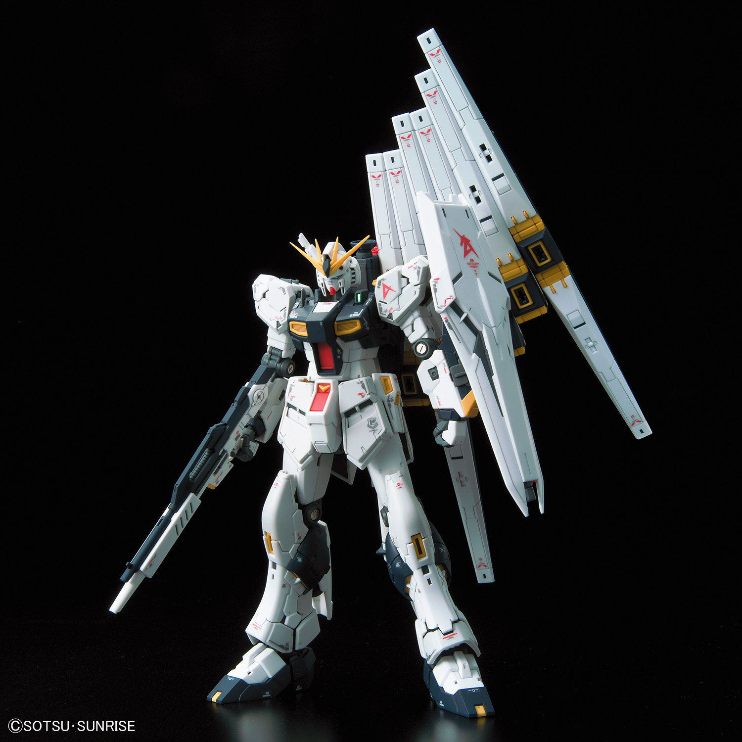 Игрушки из сериалов Gundam 合集 万代 rg 032 1/144 rx-93 nu 牛高达 阿姆罗 拼装模型 Bandai