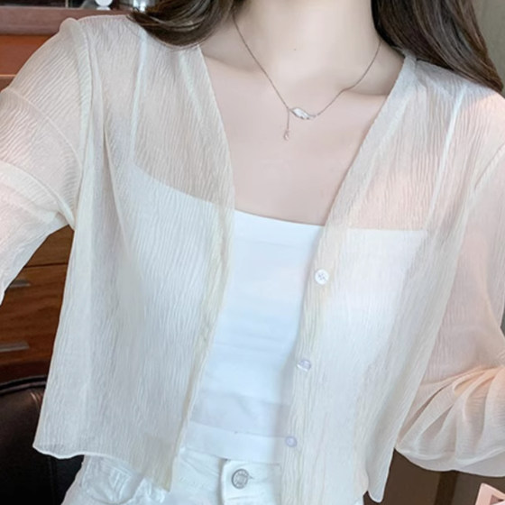 Women's summer ice silk thin white chiffon cardigan with suspender skirt with sunscreen blouse small shawl short jacket
Women's summer ice silk thin white chiffon cardigan with suspender skirt with sunscreen blouse small shawl short jacket