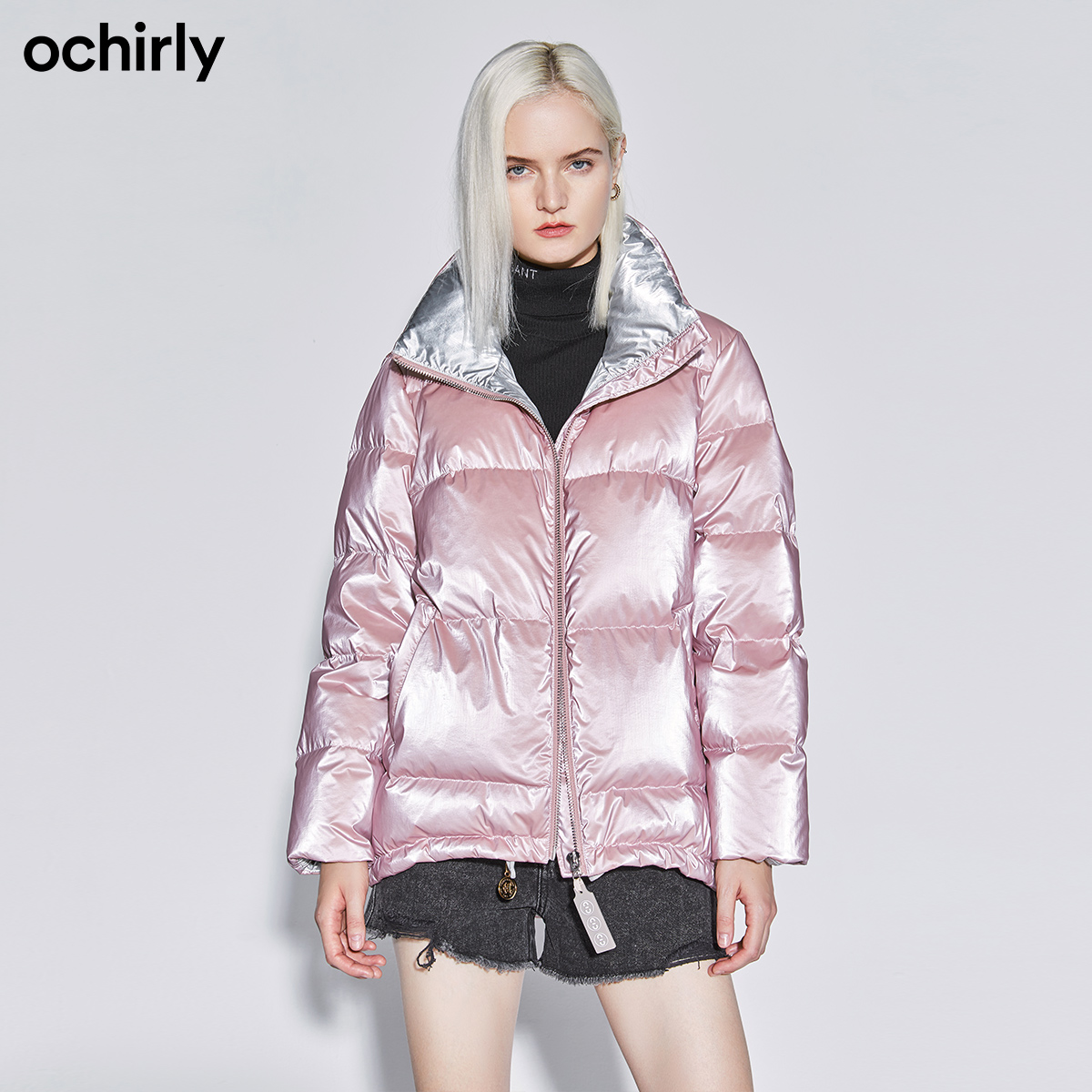 ochirly欧时力2020新款秋装进口防钻绒亮面羽绒服女1rz333954f