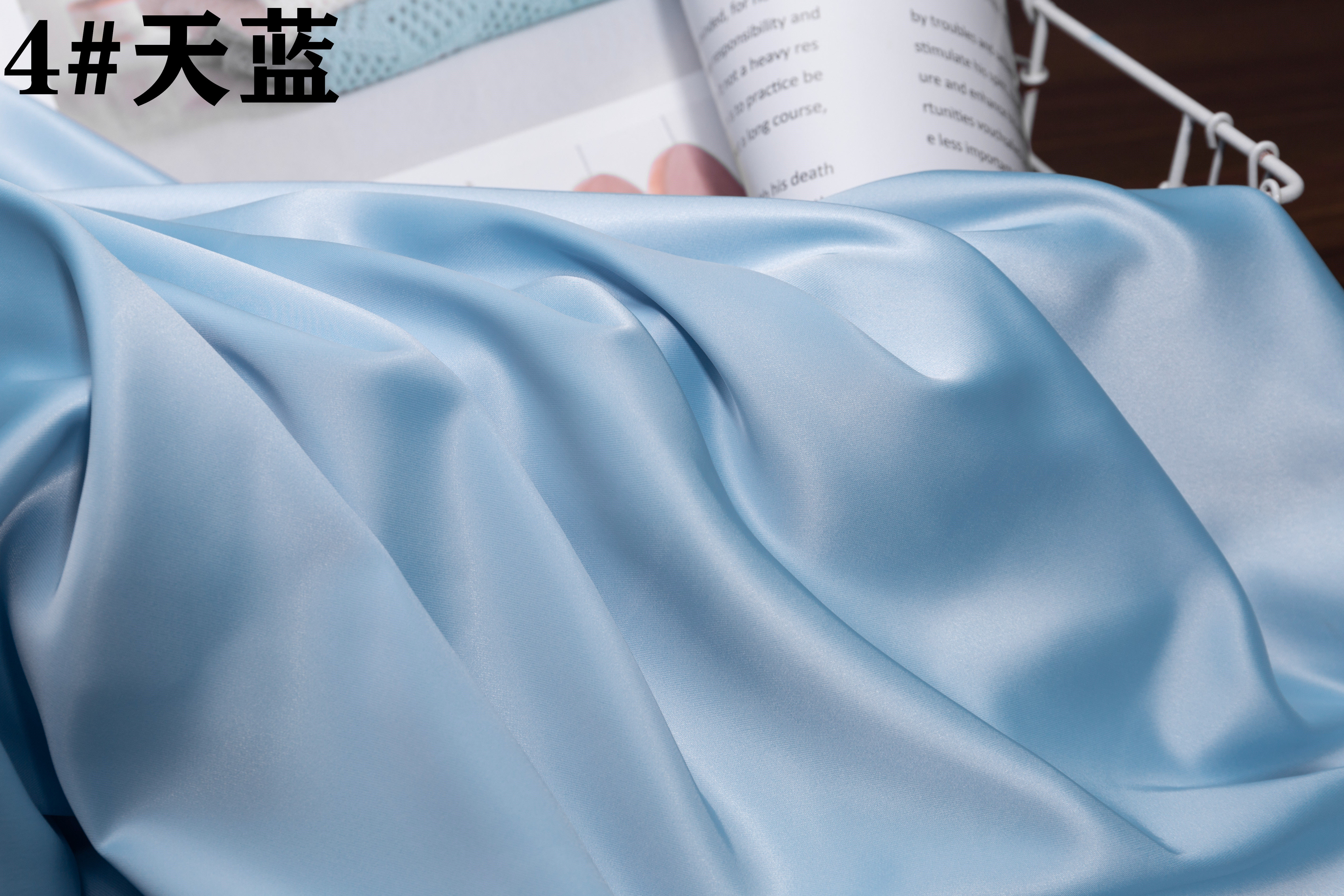 光泽感醋酸缎面丝绸布料真丝素绉绸缎光滑垂顺礼服旗袍吊带裙面料