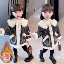 Girls plus fleece small fragrance coat female treasure winter coat thick lamb down top childrens Korean version of the wool coat trench coat