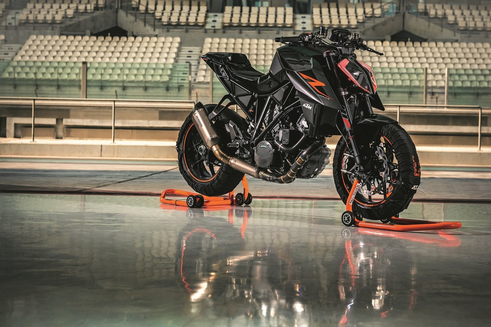 ktm1290摩托车,街车中的霸王!