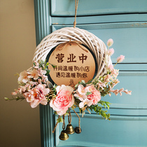 Welcome to the door opening air conditioning open wooden creative wreath shop decoration card personality customization