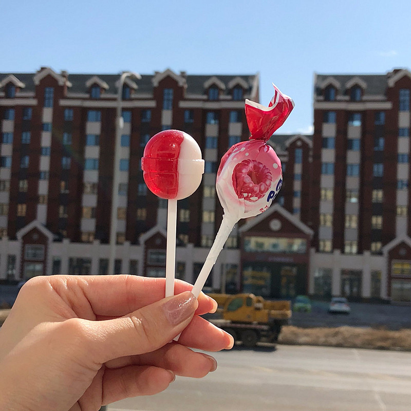 乌克兰进口如胜roshen果汁乳酸棒棒糖水果味网红硬糖牛奶儿童大号