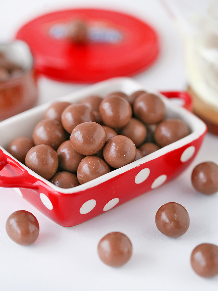 marlour万宝路真丝纯脂麦丽素香浓牛奶夹心巧克力球200g桶装零食