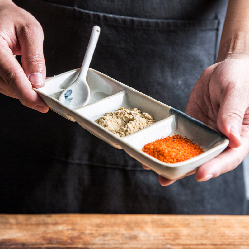 陶瓷日式手绘蘸酱碟味碟家用调料碟勺小吃拼盘创意寿司碟分隔方碟