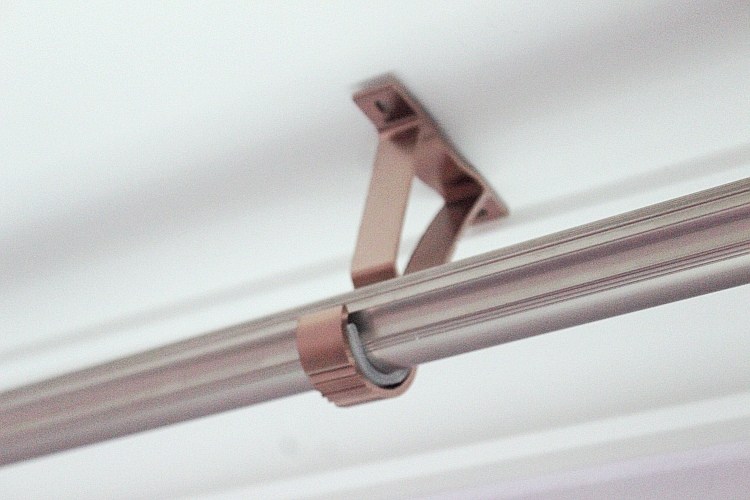 窗帘架子罗马杆顶装倒挂支架配件侧装通用座28管托架固定器竿挂钩