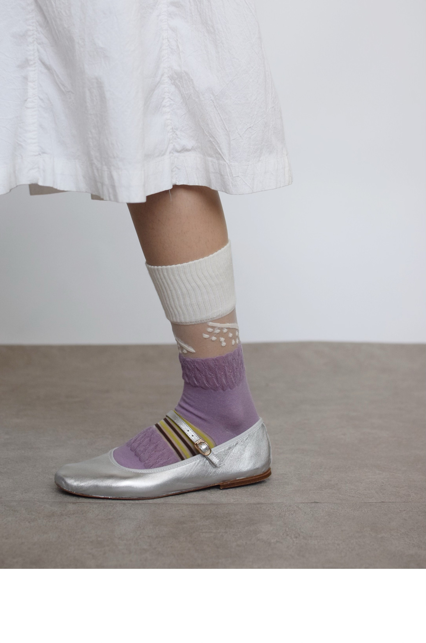 山野四季|夏季轻薄玻璃丝袜子女几何提花少女中筒袜透气复古日系