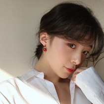 Korean simple ins style niche features retro red earrings female temperament Joker personality earrings ear clip 2950