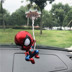 Sáng tạo đồ trang trí xe lắc đầu Spider-man dễ thương búp bê trang trí xe phim hoạt hình xe phụ kiện xe hơi nguồn cung cấp xe Ô tô nội thất Accesseries