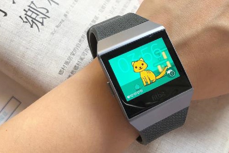 爱打扮(www.idaban.cn)，Fitbit Ionic，智能手表4