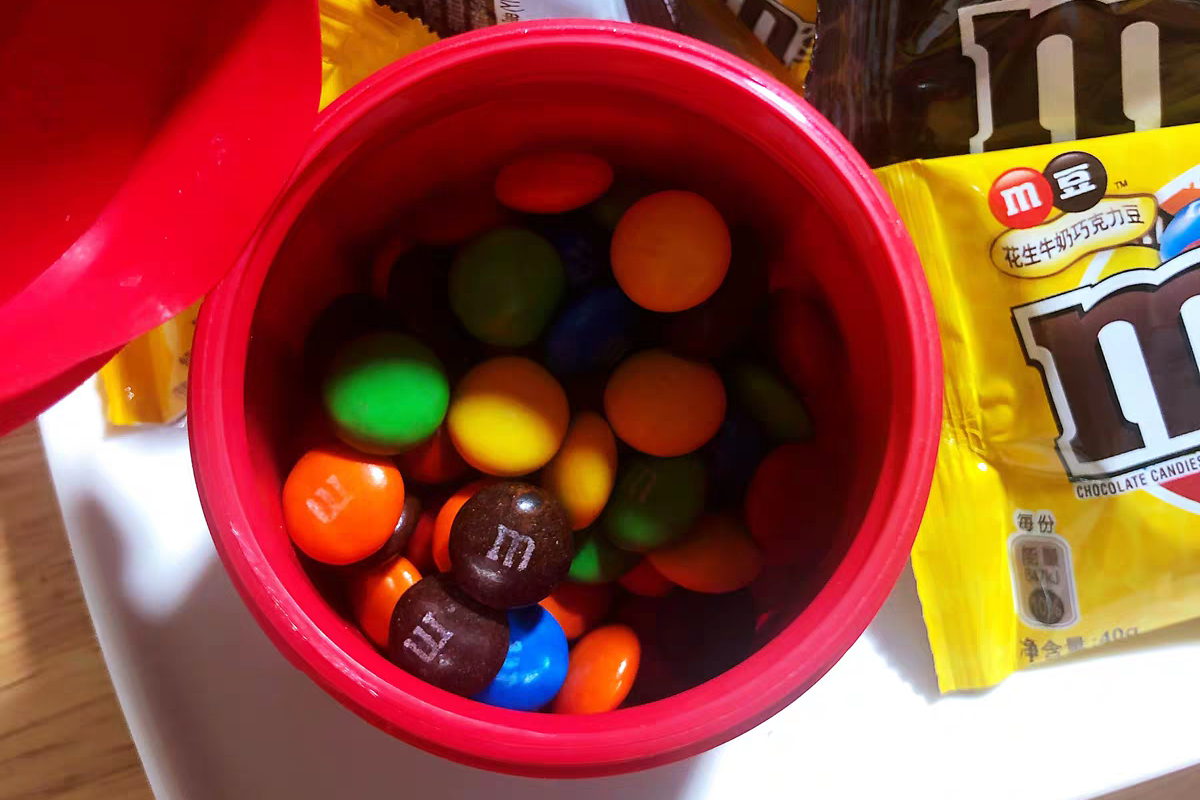 巧克力夹心mm豆,追星女孩的必备零食