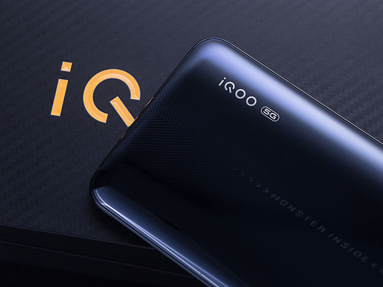 性能强劲大屏vivo,游戏战场所向披靡11