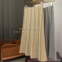 In a classic and elegant engaging icons for draping thick knit skirt cover hip thin ~ a word pleated skirt children Winter