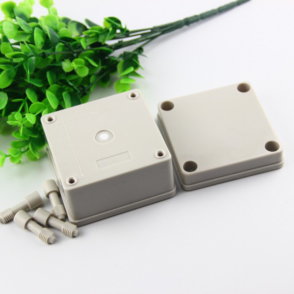 塑料防水接线盒 86*86*60mm 防水接线盒 电缆分线盒 86盒 接线盒