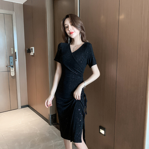 Korean women’s hip skirt medium length V-neck Sequin dress