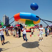 Thicken fun games Inflatable stars and moon props Thunder war drum concentric drum to expand the game equipment gas mold