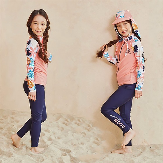 Teenage middle-aged and young children's swimsuits, girls' split body long sleeved pants, sun protection, women's swimsuits, quick drying and warm keeping, women's swimsuits Teenage middle-aged and young children's swimsuits, girls' split body long sleeved pants, sun protection, women's swimsuits, quick drying and warm keeping, women's swimsuits