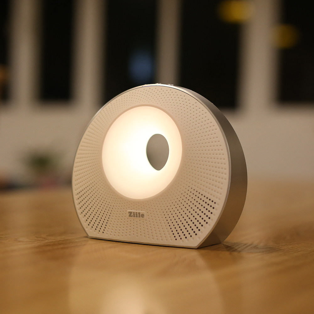 ziile蓝牙音响智能无线音箱创意礼物情感七彩灯led便携迷你手机