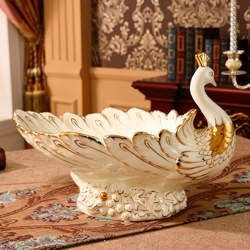 Creative key-2 luxury European - style compote ceramic handicraft sitting room porch TV ark, peacock ornament furnishing articles tea table
