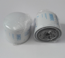Donaldson P550939 is suitable for Komatsu excavator PC70-8 PC128UU PC138-8 oil filter