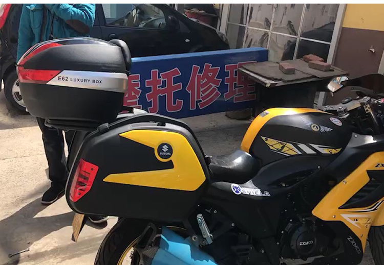 新款摩托车边箱川崎小忍者250侧箱永源枭风yy350-9a后备箱尾箱