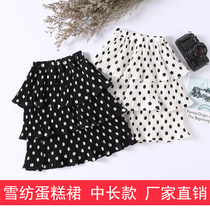 Girls  skirt Spring summer and autumn childrens new foreign style middle and large childrens wrinkled Chiffon polka dots medium and long cake dress