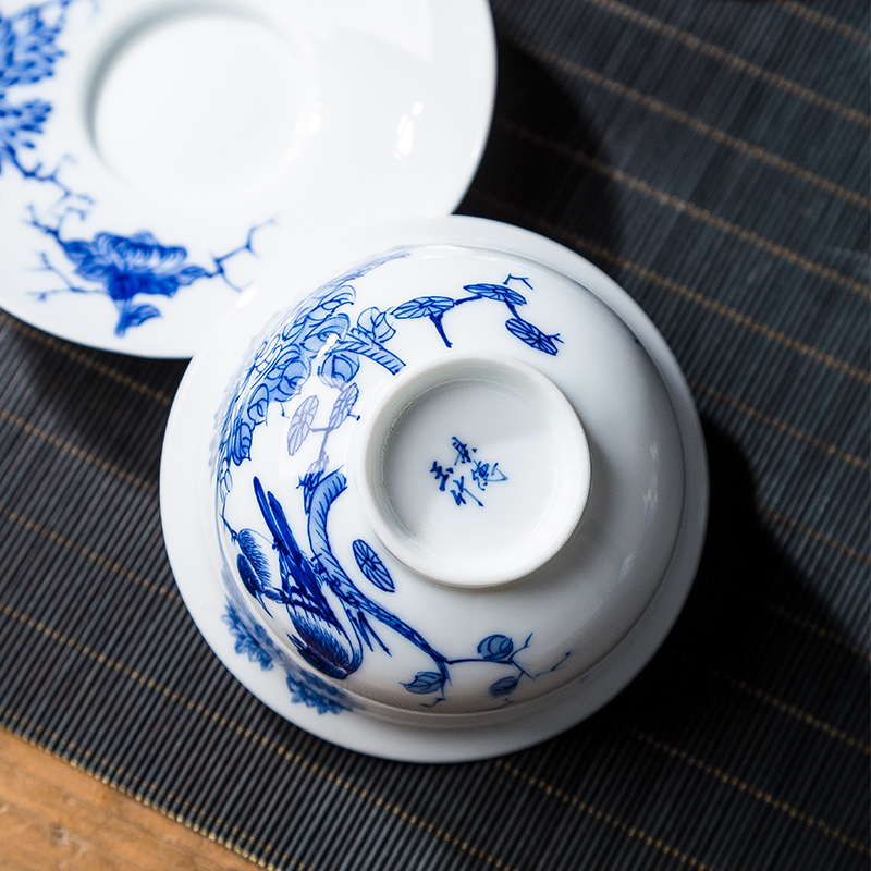 Jingdezhen hand - made ceramic tureen live three finger bowl to bowl of blue and white porcelain cup bowl tray